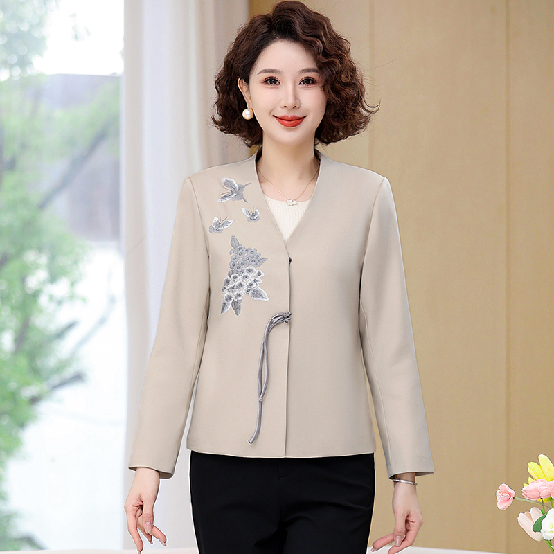 妈妈秋装新中式短款外套2025新款中老年女装春秋时尚国风改良西服