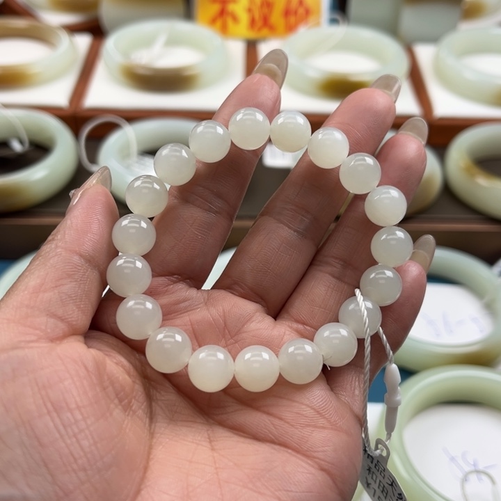 和田玉手串未镶嵌