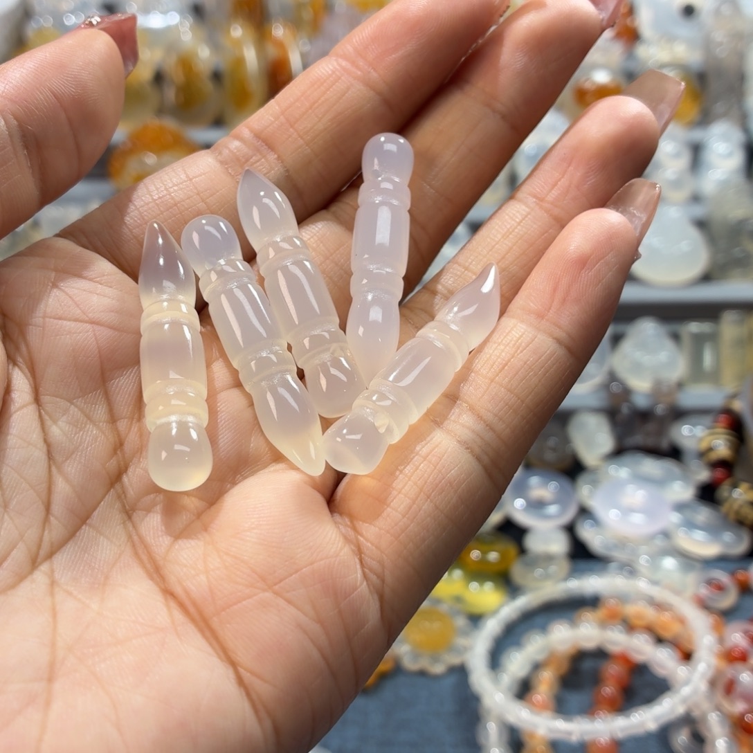 玛瑙/玉髓未镶嵌吊坠(不含链)