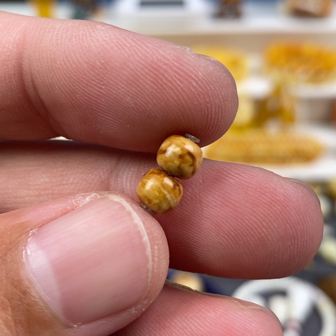 琥珀裸石未镶嵌配饰尺寸5.8