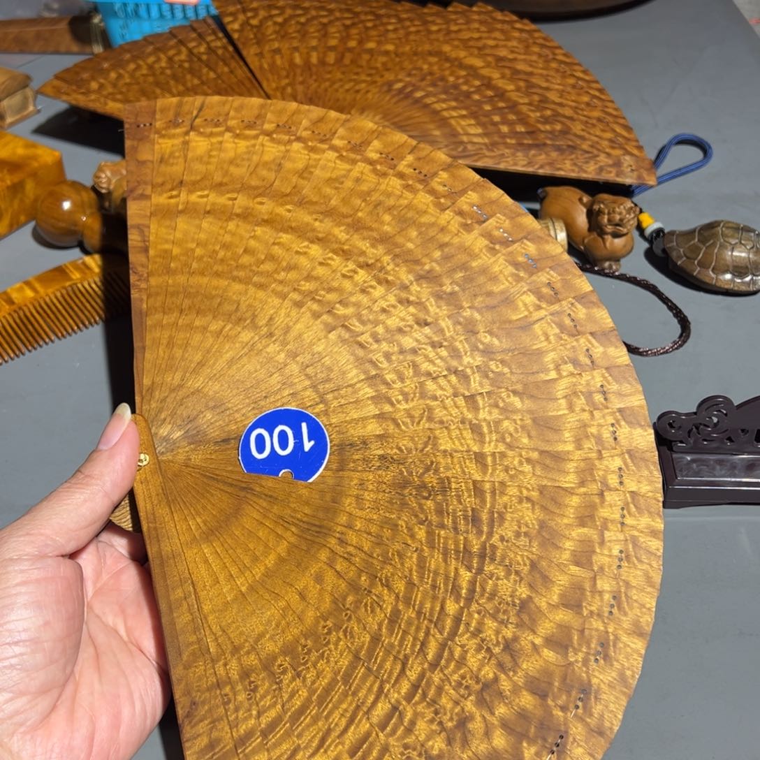 金丝楠暖****曜金丝楠木金丝楠木