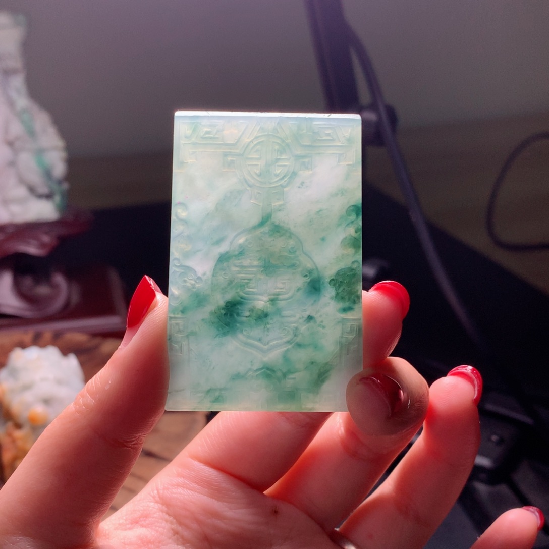 定制翡翠未镶嵌过****然翡翠