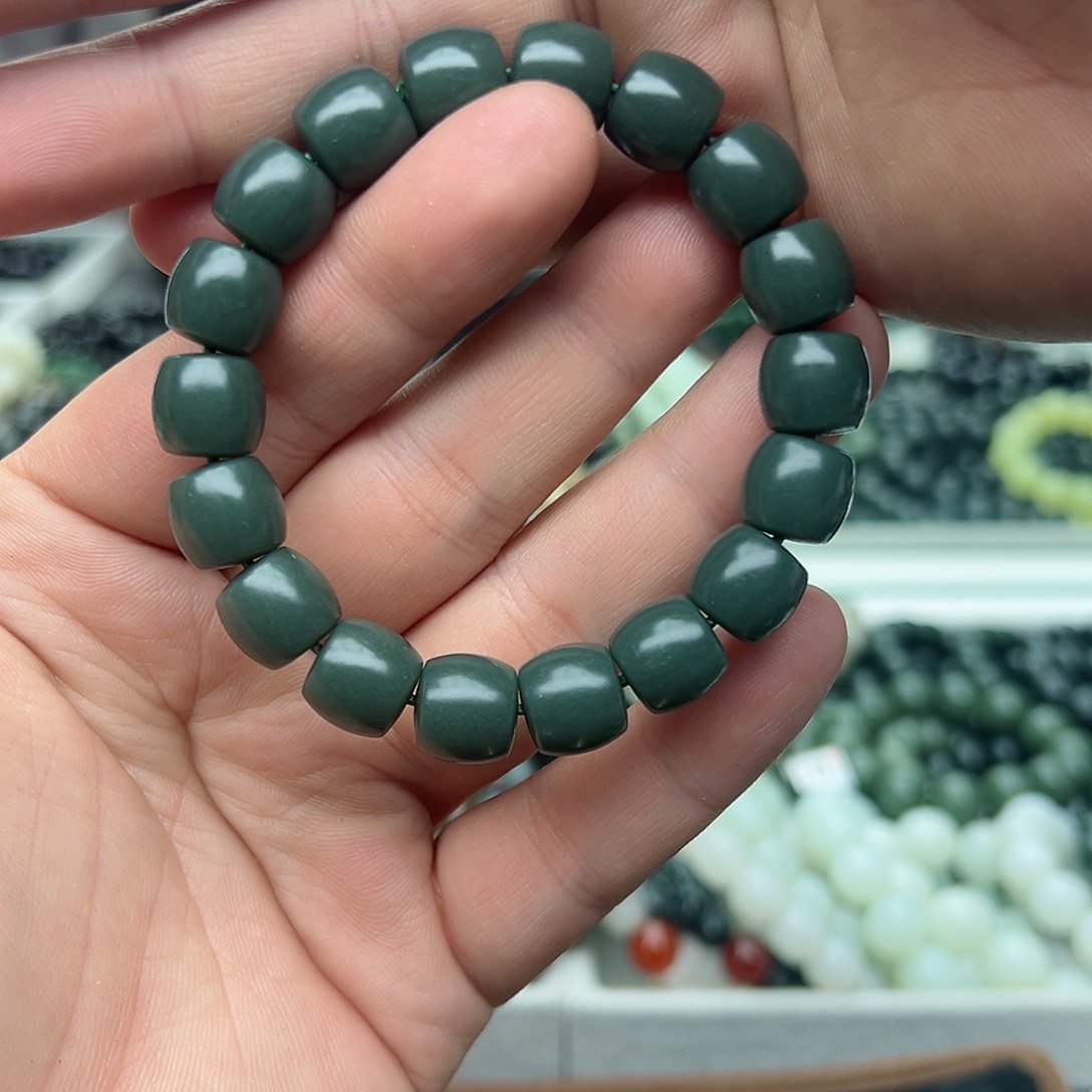 和田玉手链未镶嵌