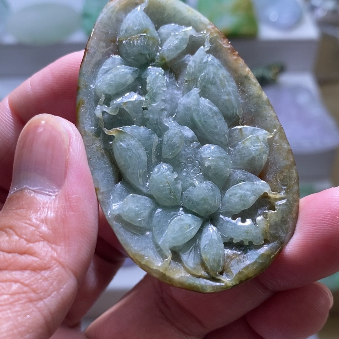 【闪购商品】翡翠颈饰未镶嵌111111111111