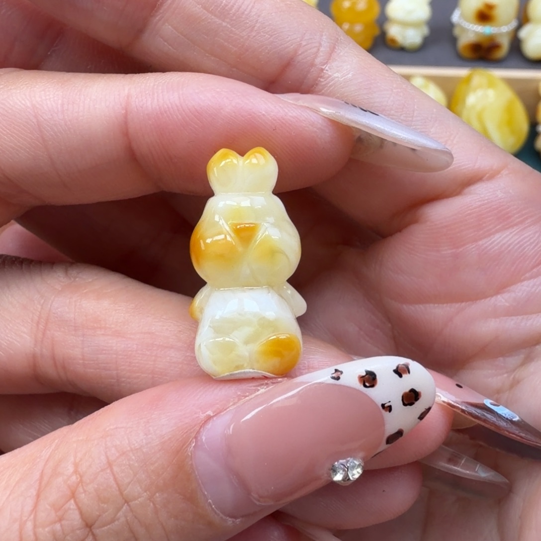 蜜蜡未镶嵌裸石蜜蜡