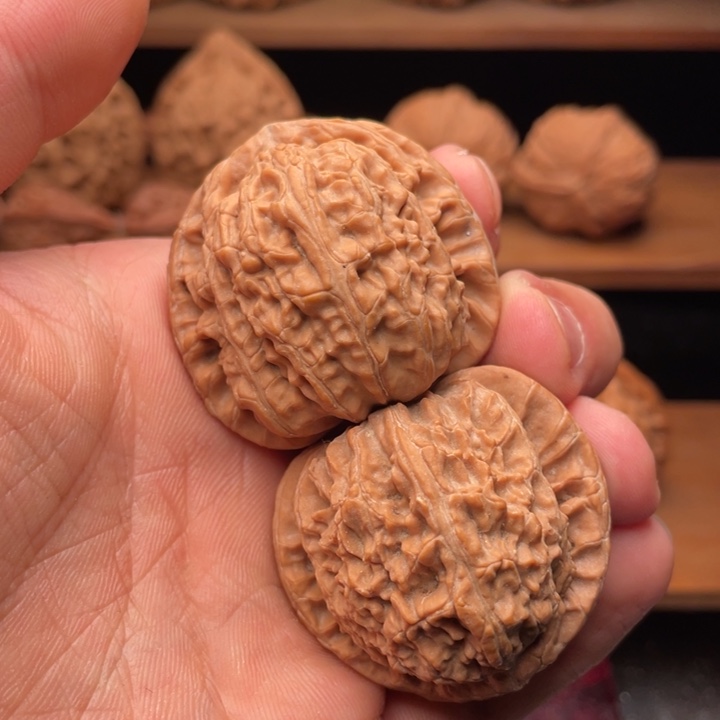 吊坠文玩核桃41毕业高货三角白