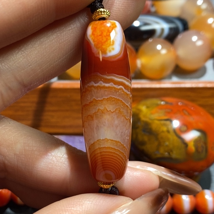 用***3玛瑙/玉髓未镶嵌颈饰