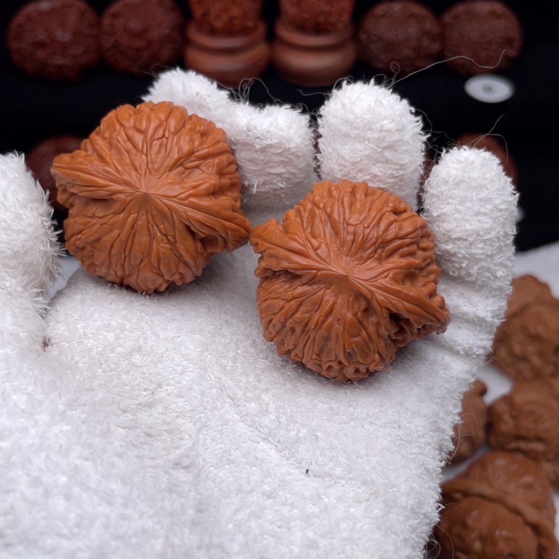 文玩核桃把件?****?全品磨盘矮壮正磨42尺红皮