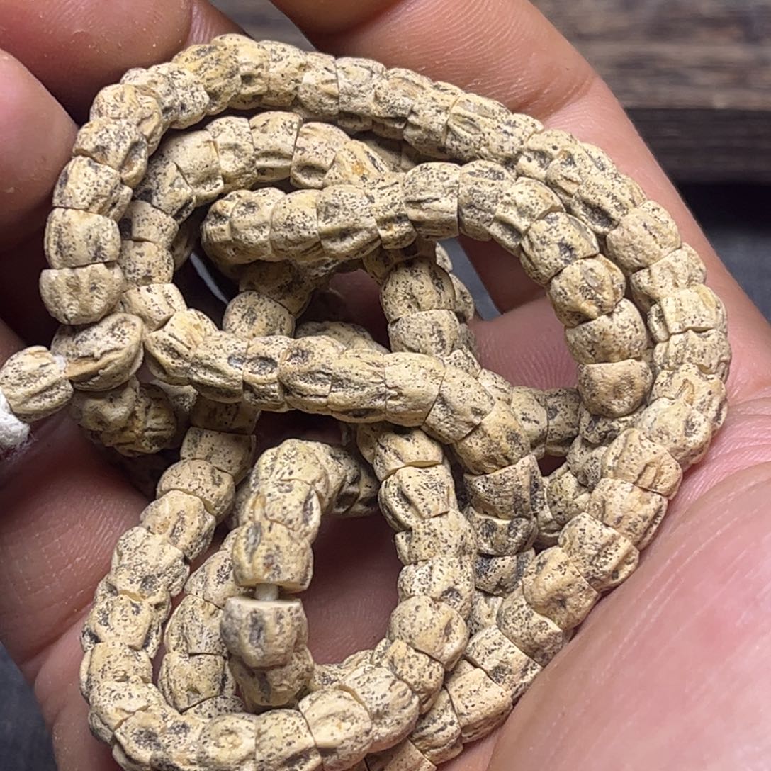 吊坠柏香籽/百香籽