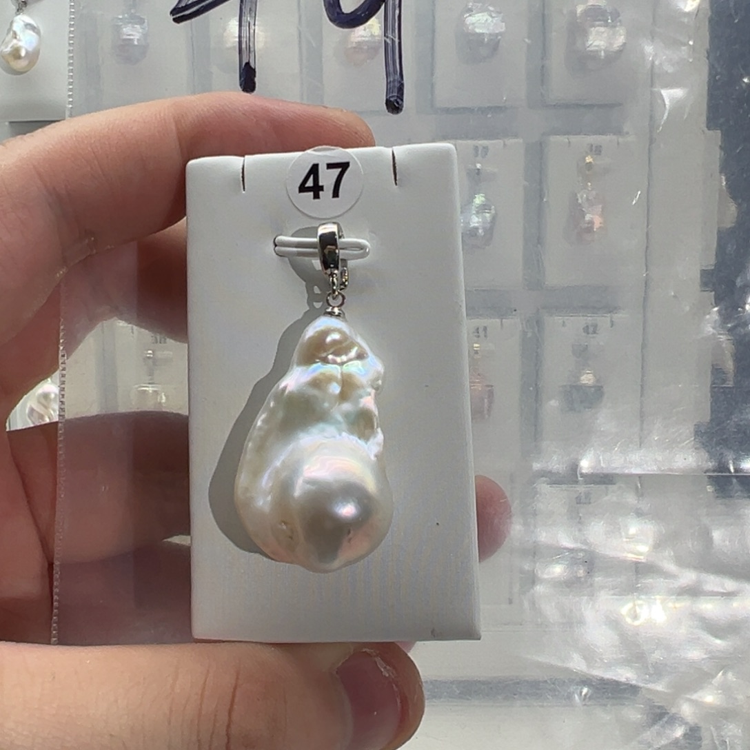 淡水珍珠颈饰合金