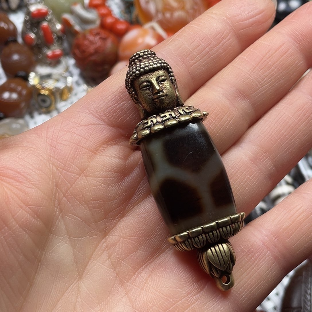 玛瑙/玉髓未镶嵌挂件