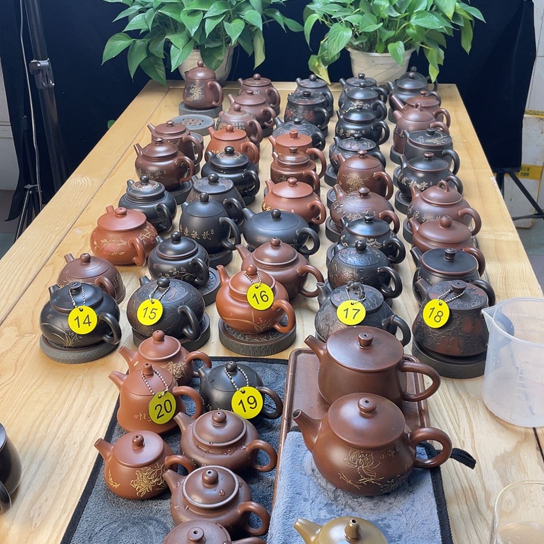 阿***…泥塑福利壶120毫升左右