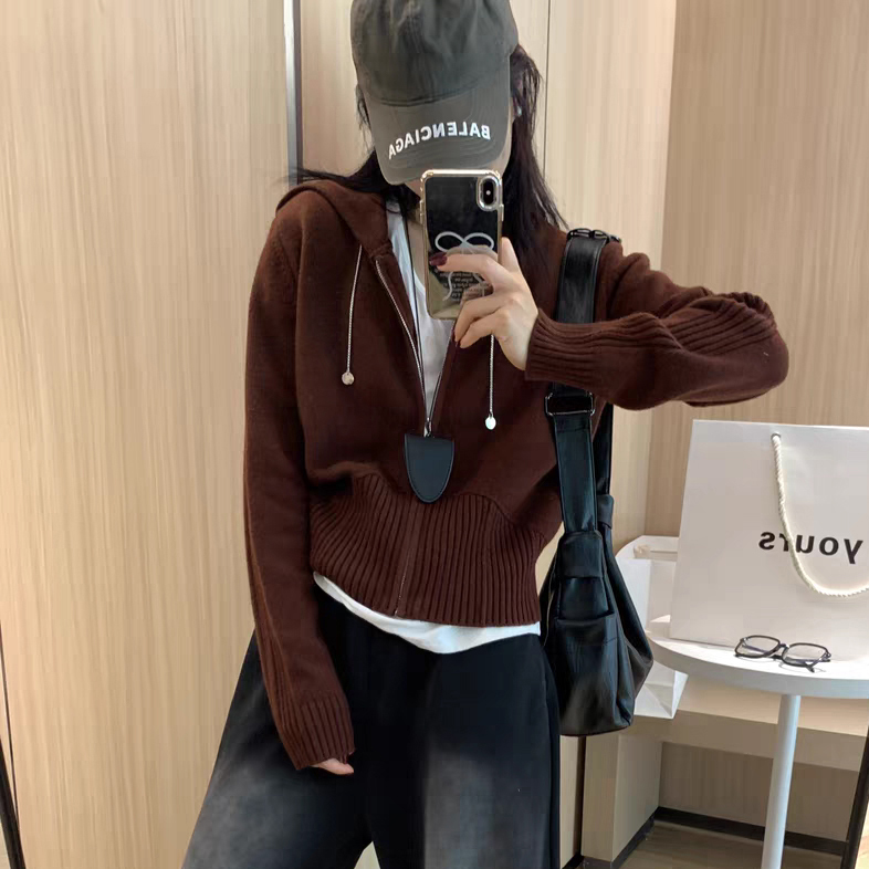 清-汤圆吖阿卡拉棕内搭叠穿连帽单品微短针织开衫333524