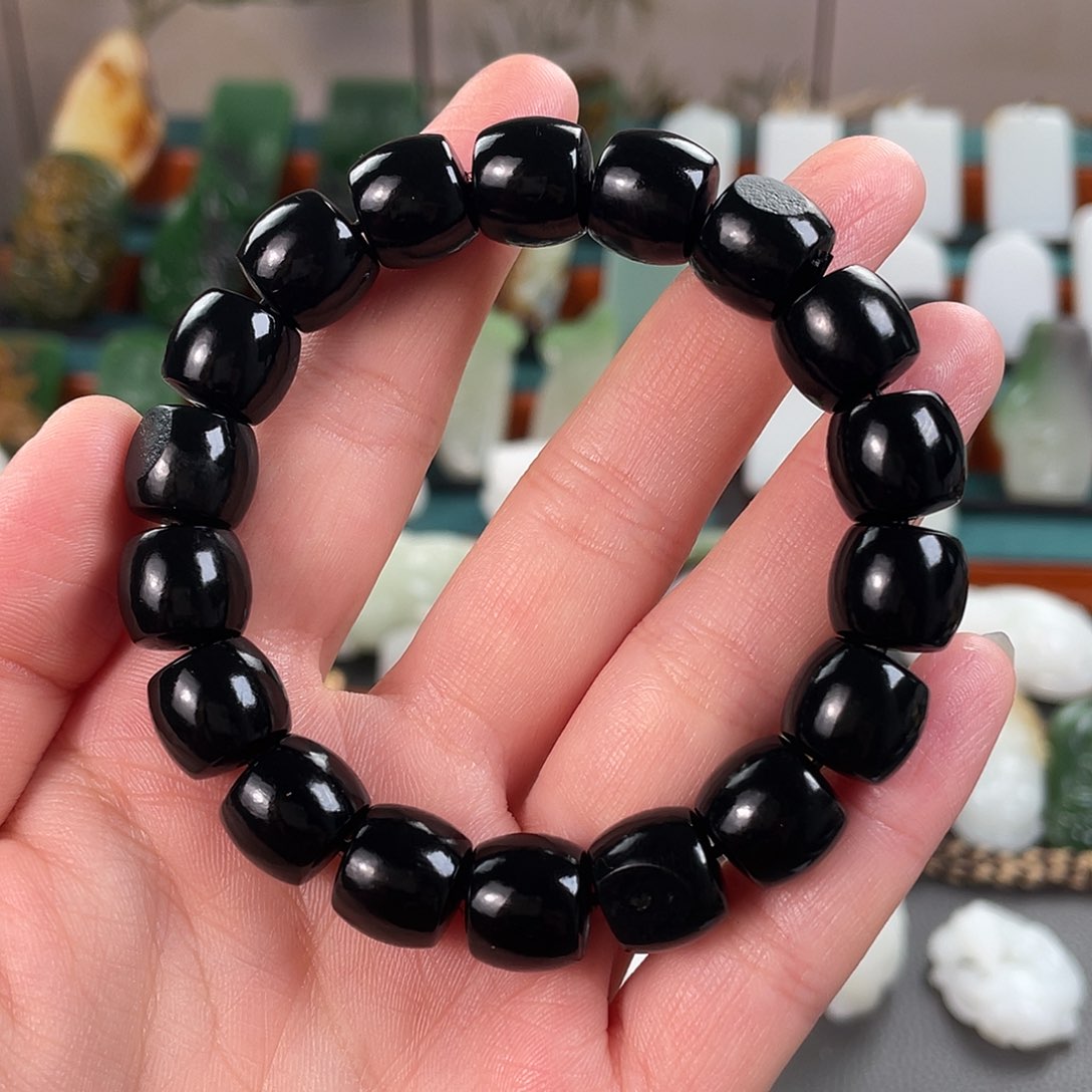 未镶嵌手链和田玉