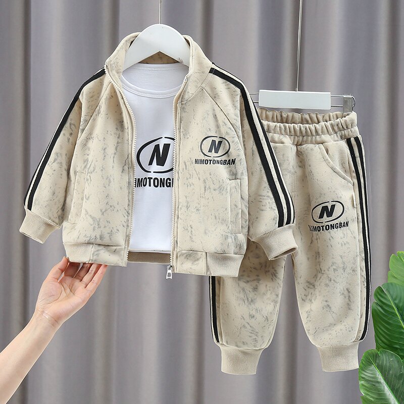 2025男童韩系运动休闲洋气三件套春秋款外套