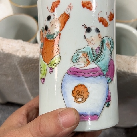 摆件景德镇瓷器鉴定