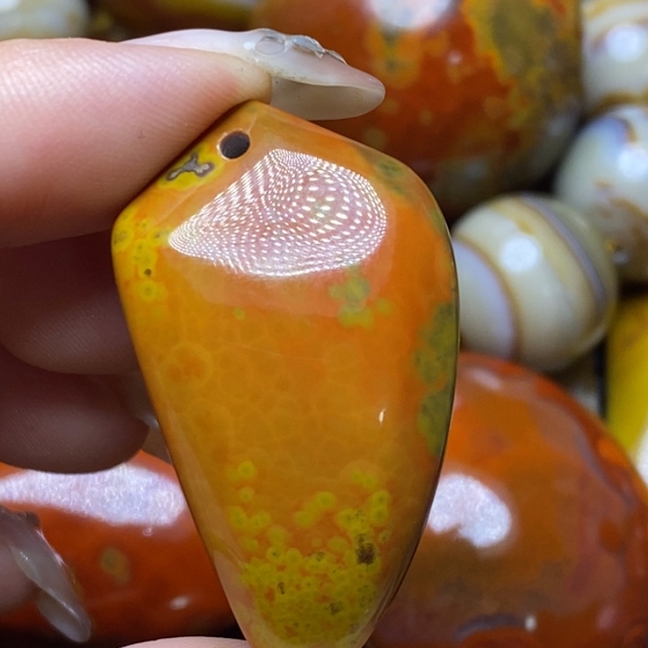 玛瑙/玉髓颈饰未镶嵌