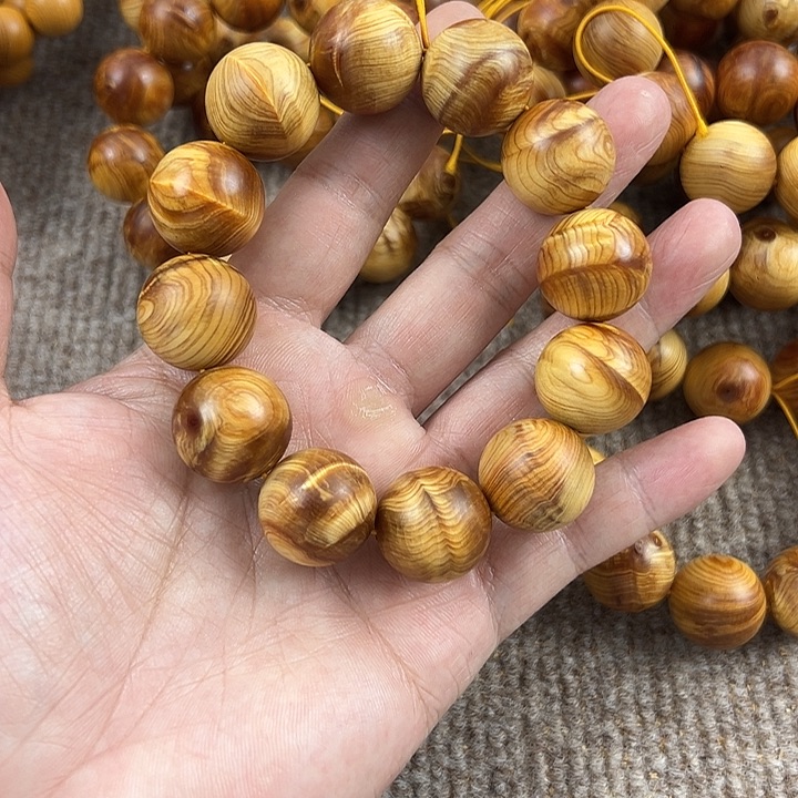 木太行崖柏2.0白缝骨料水波。。。。。