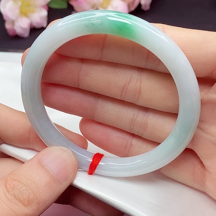 翡翠手镯未镶嵌60.5圈