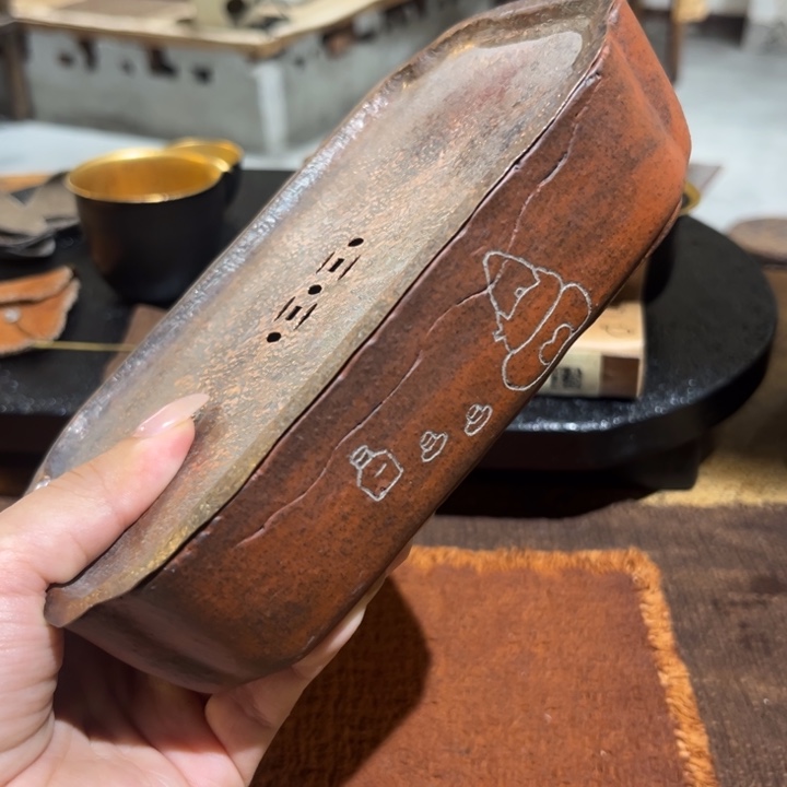 景德镇鱼和熊手工陶艺