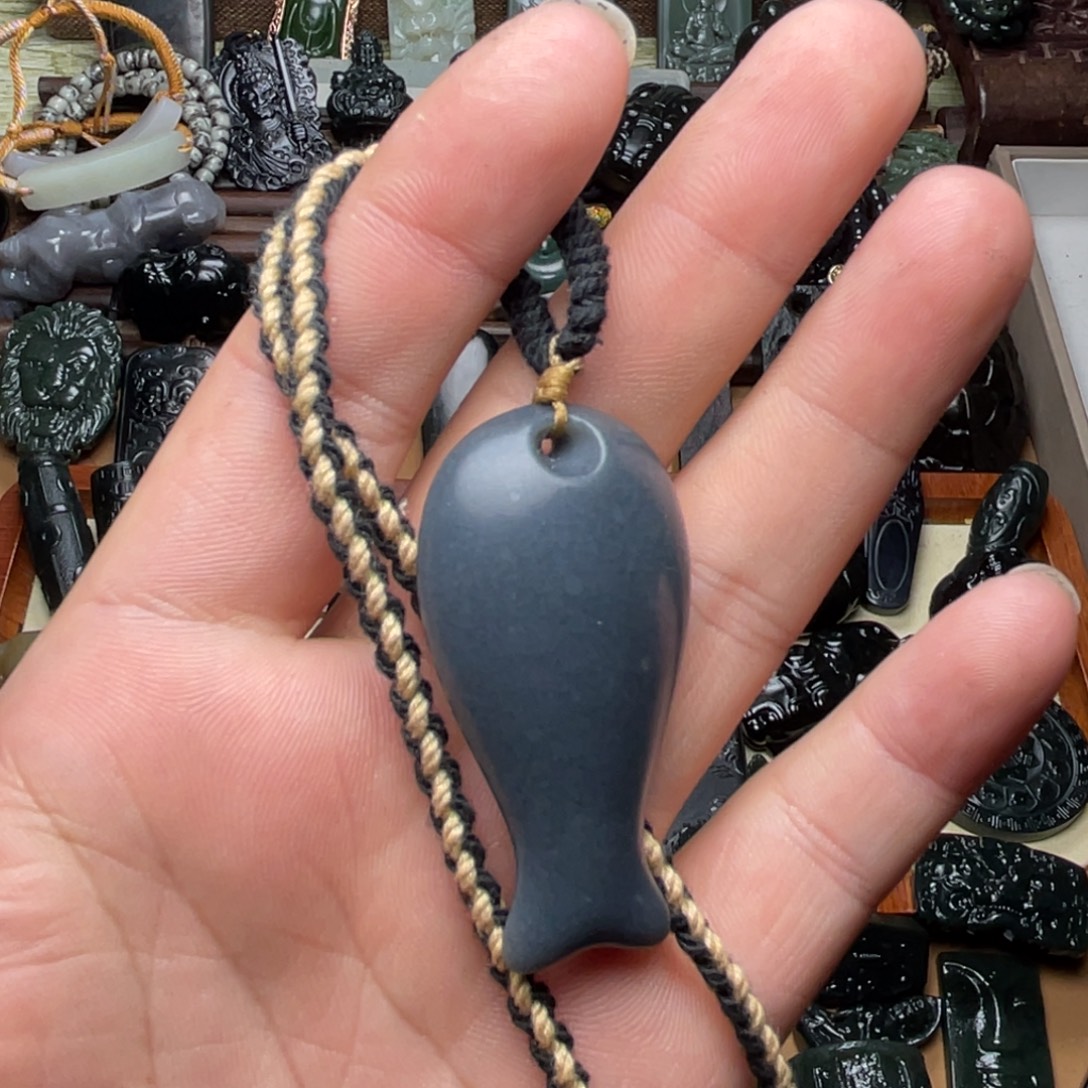 浮***丶和田玉未镶嵌挂件