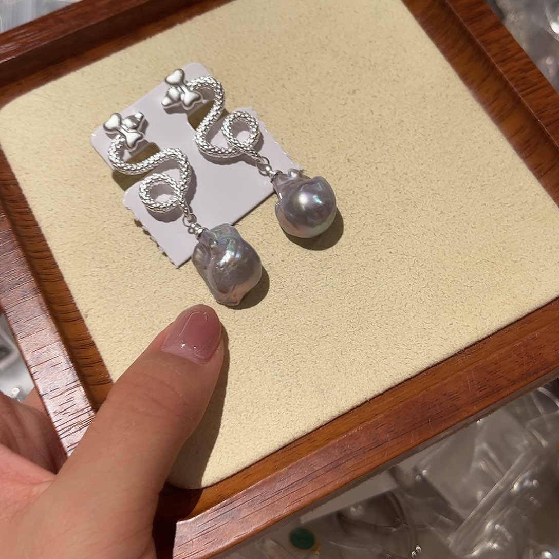 合金淡水珍珠耳饰