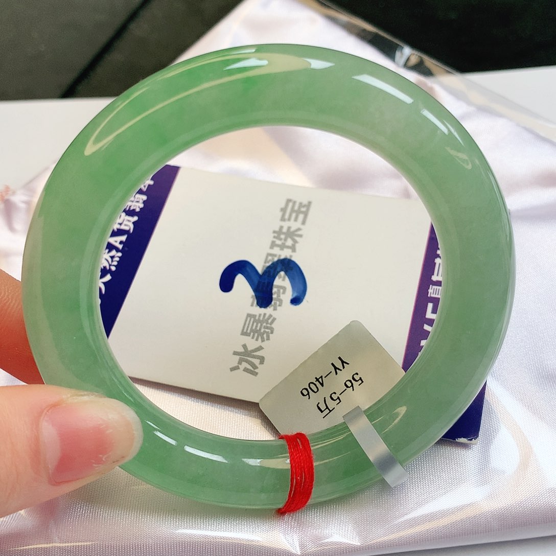 翡翠手镯未镶嵌缅甸天然a货翡翠