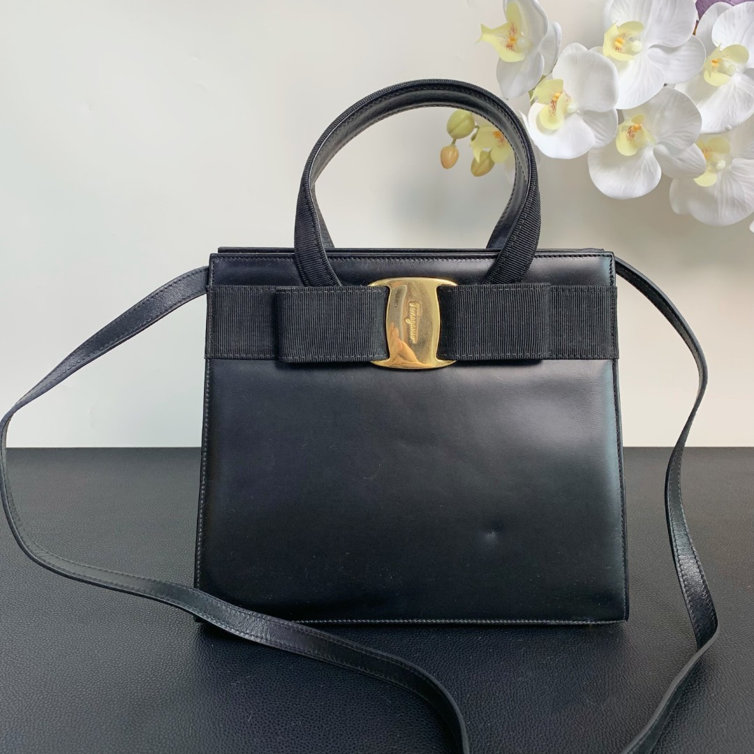 99新 FERRAGAMO/菲拉格慕 【98新】vara手提单肩包  