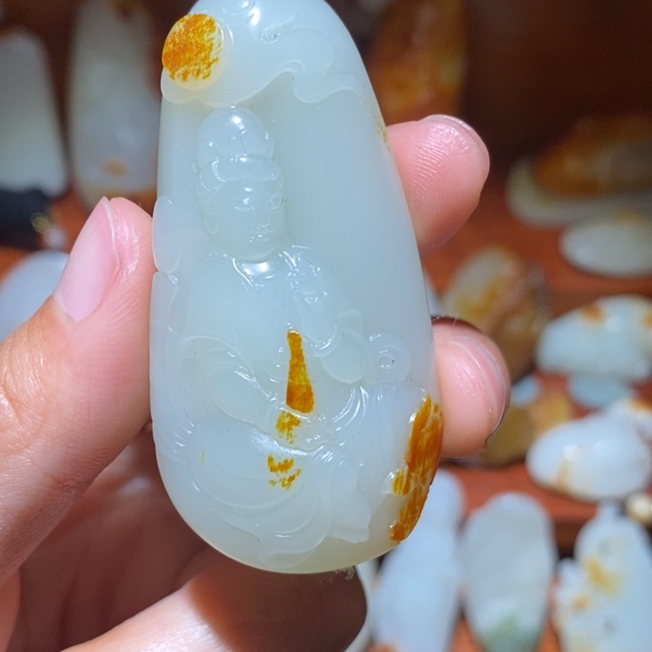 和田玉未镶嵌颈饰