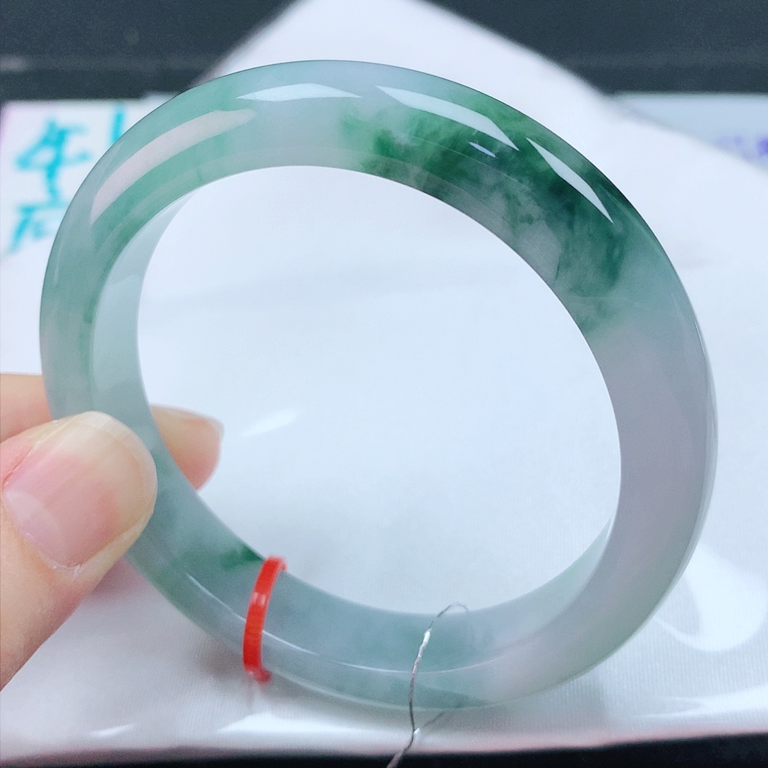 翡翠手镯未镶嵌55➕圈