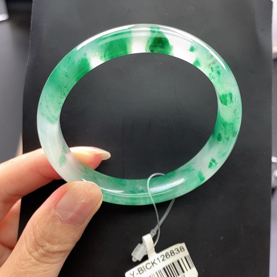 石英质玉未镶嵌手镯