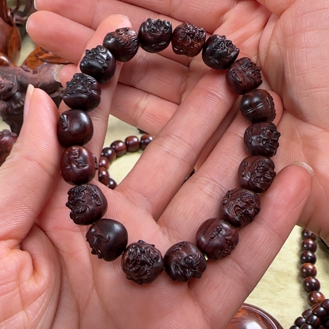 亲***亲把件黄花梨/降香黄檀十八罗汉 雕刻珠