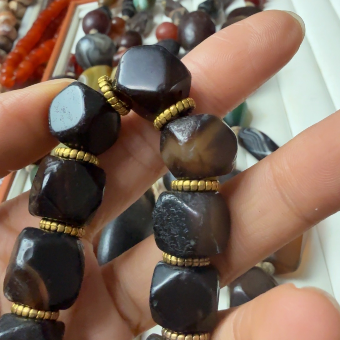 *****玛瑙/玉髓未镶嵌颈饰