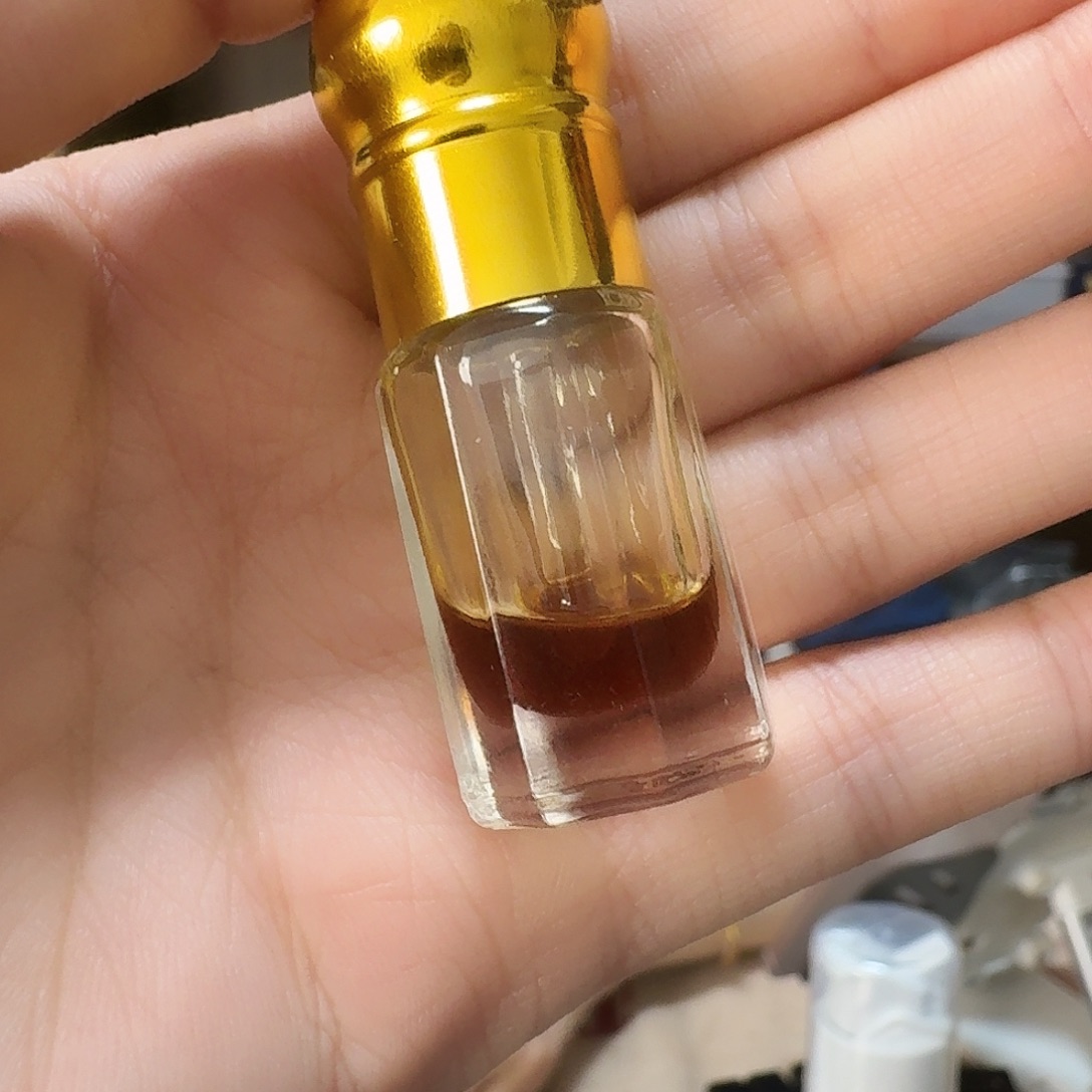 沉香精油沉香海南包壳超临界精油1克