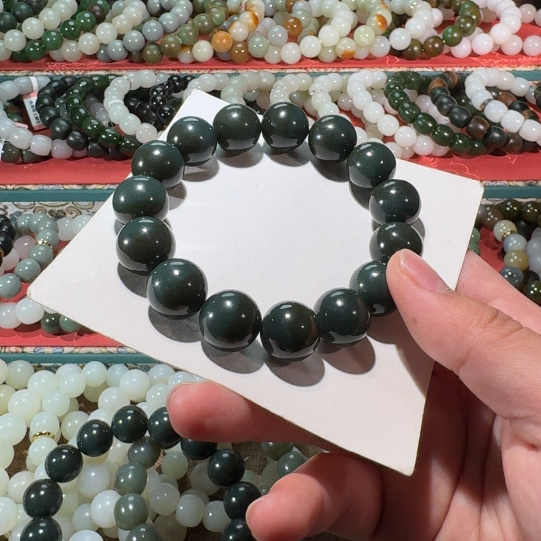 和田玉未镶嵌手链