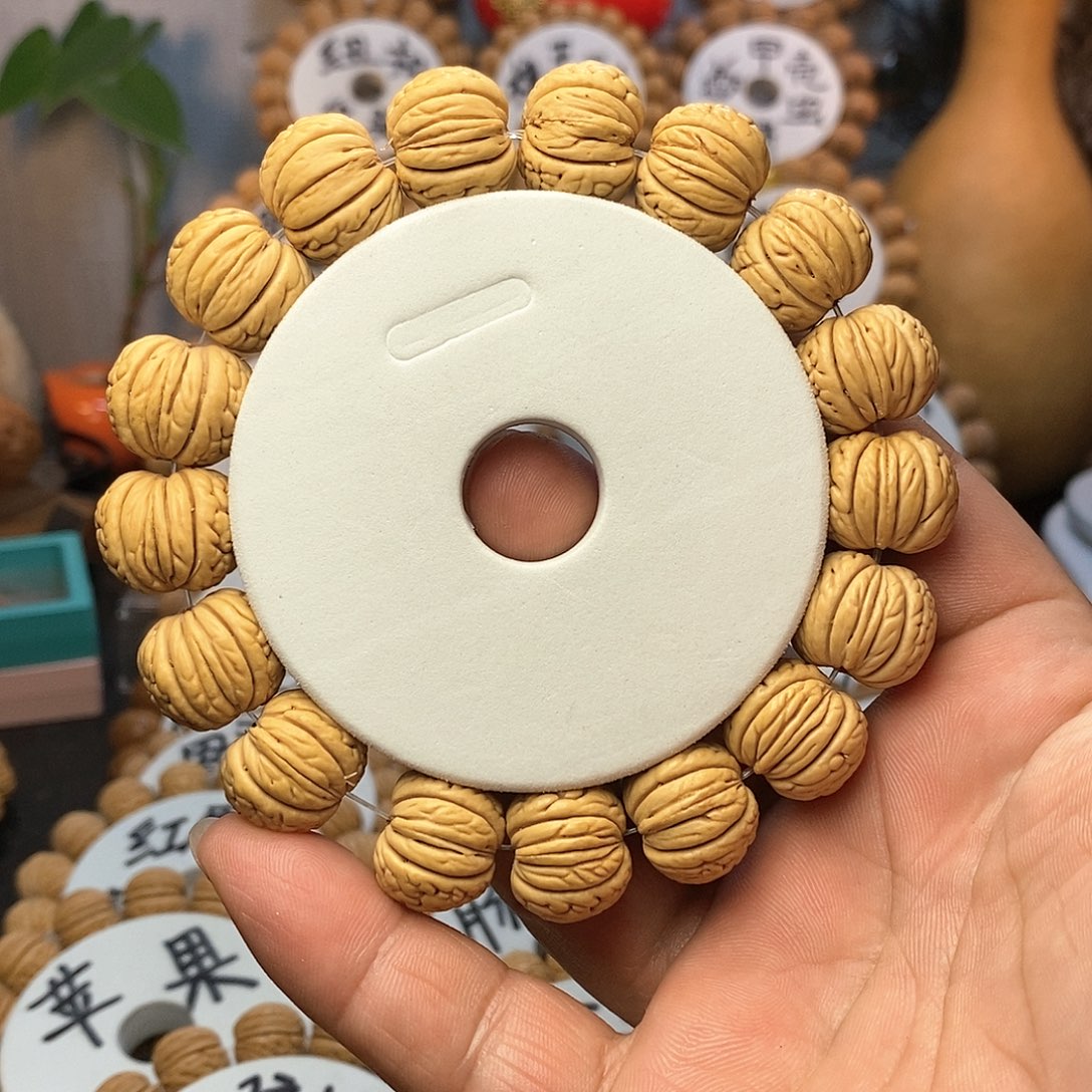 【闪购商品】随*桃核手串芭蕉扇手串