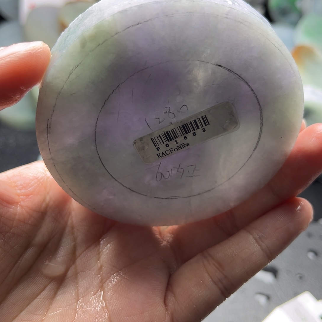 未镶嵌翡翠手镯定制翡翠