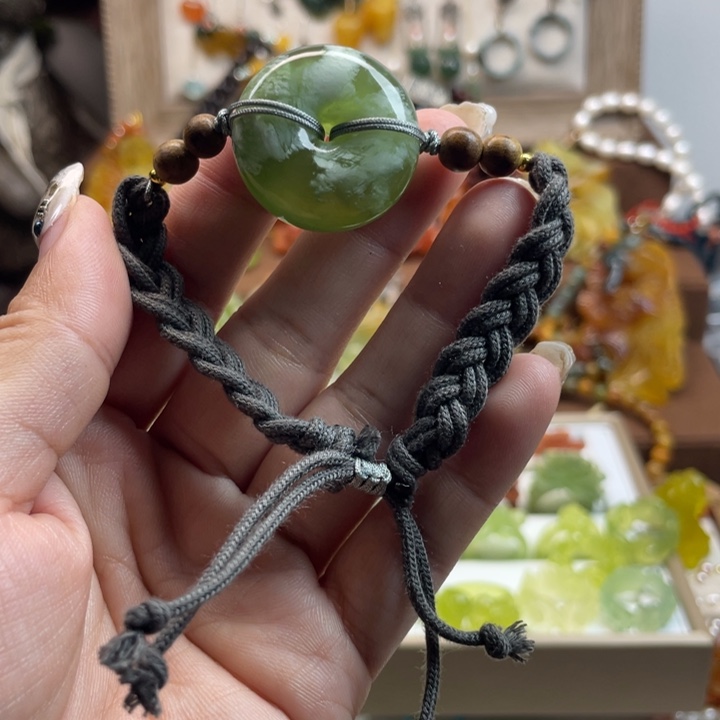 蛇纹石玉手链未镶嵌