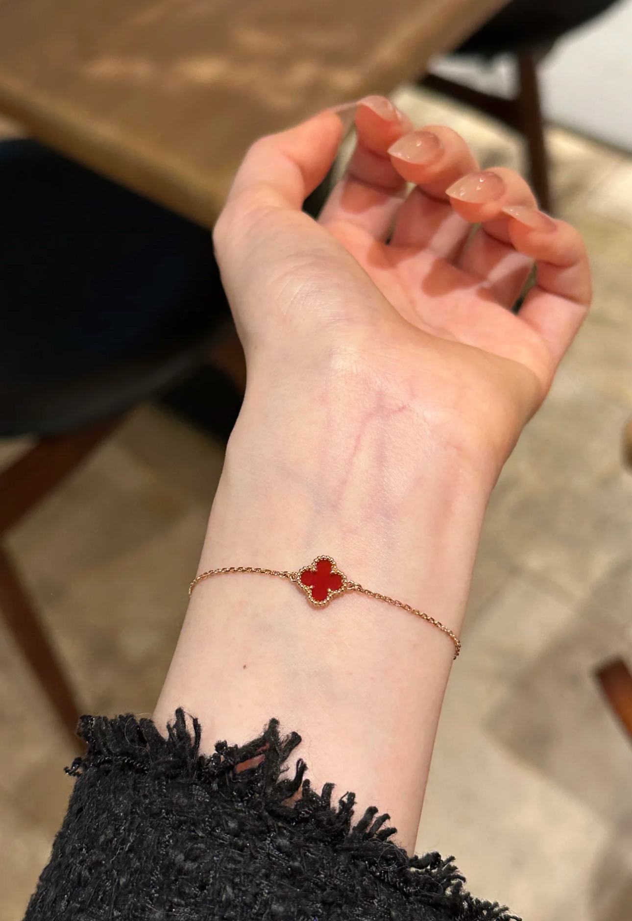 18k金镶嵌玛瑙玉髓四叶草手链（YD）