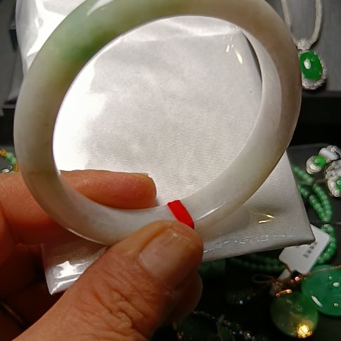 翡翠未镶嵌手镯天然A货翡翠手镯，支持复检