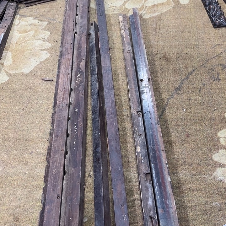 翰***）树脂制品密密麻麻木木木