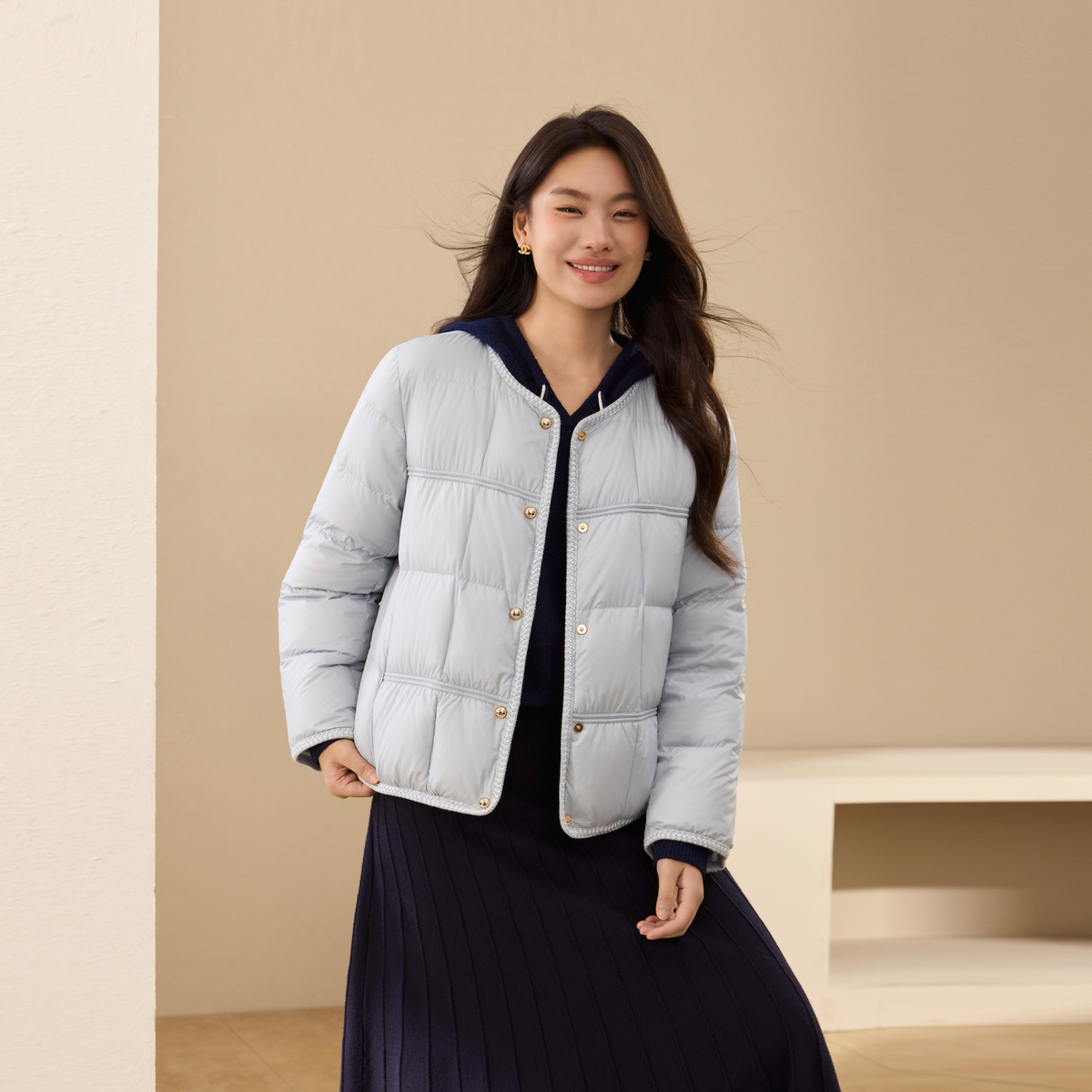 【云朵慕斯】纤莉秀A大码女装流光风90白鸭绒泡芙保暖羽绒服QK2851