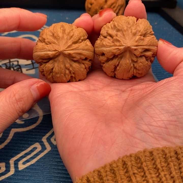 W***W文玩核桃吊坠文玩核桃文玩核桃