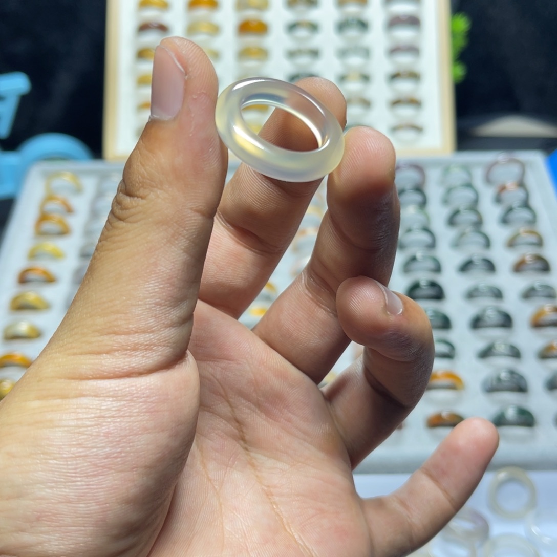 玛瑙/玉髓戒指未镶嵌人**意