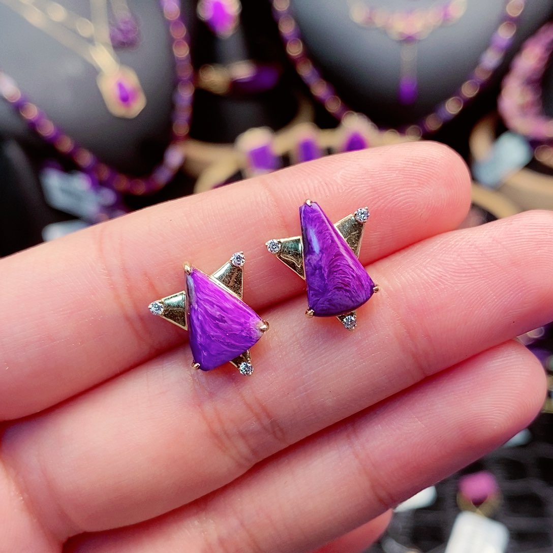 苏纪石（舒俱来）耳饰18K金镶嵌