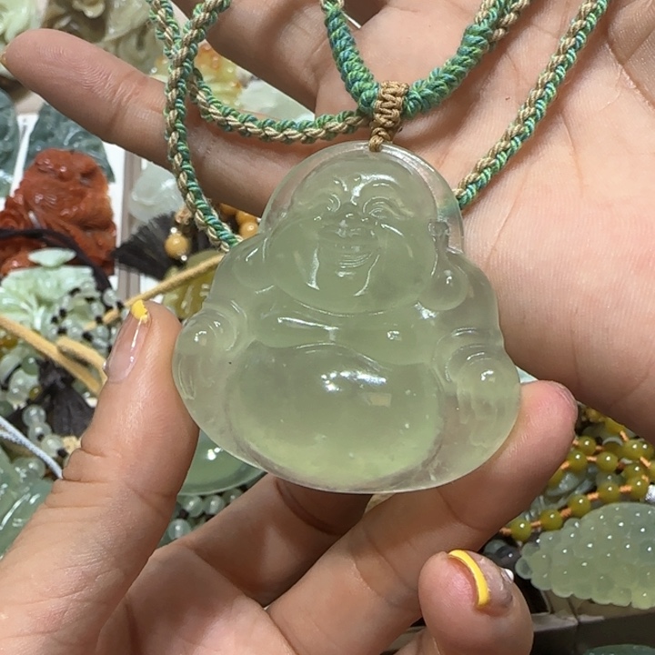 蛇纹石玉未镶嵌吊坠