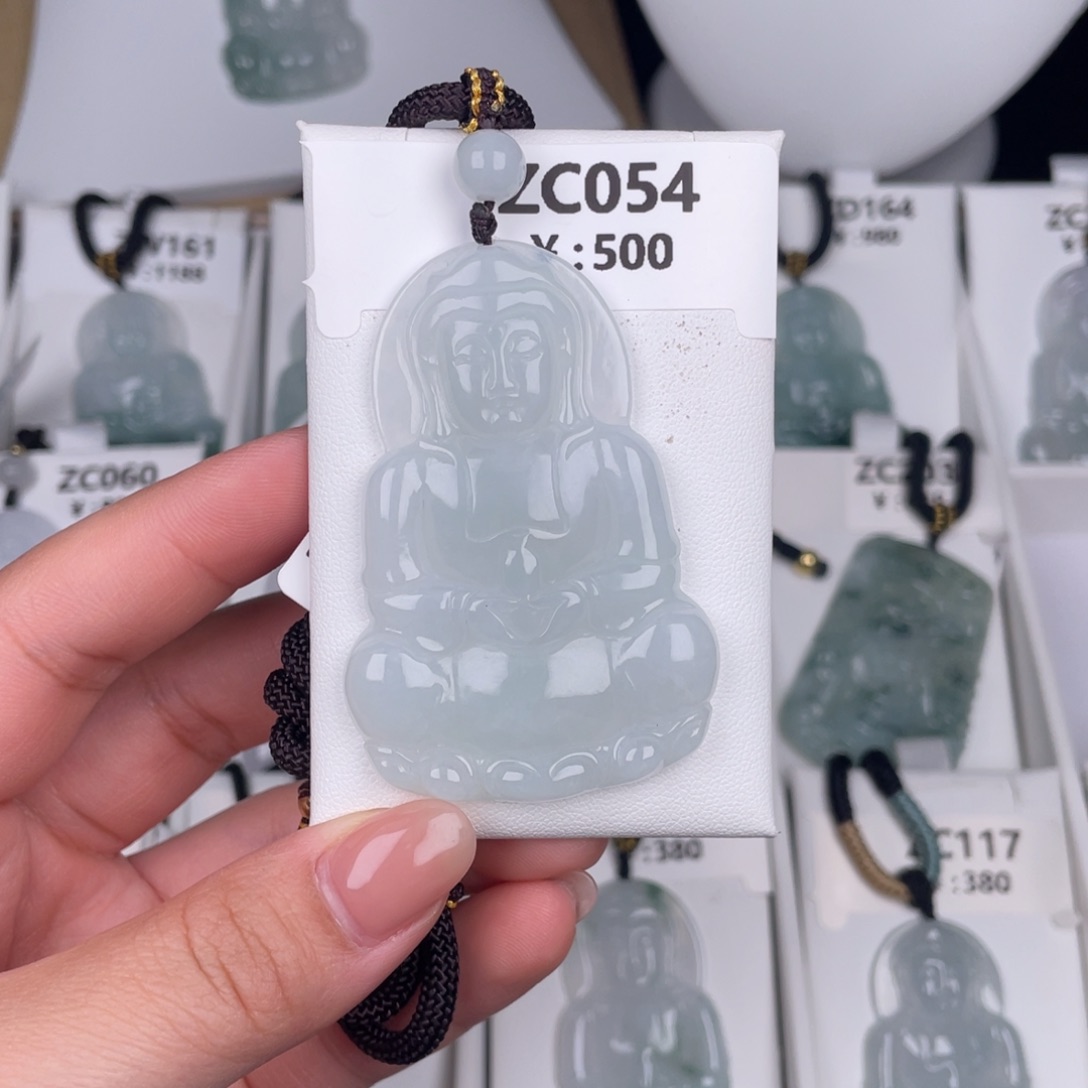 翡翠未镶嵌颈饰zc054