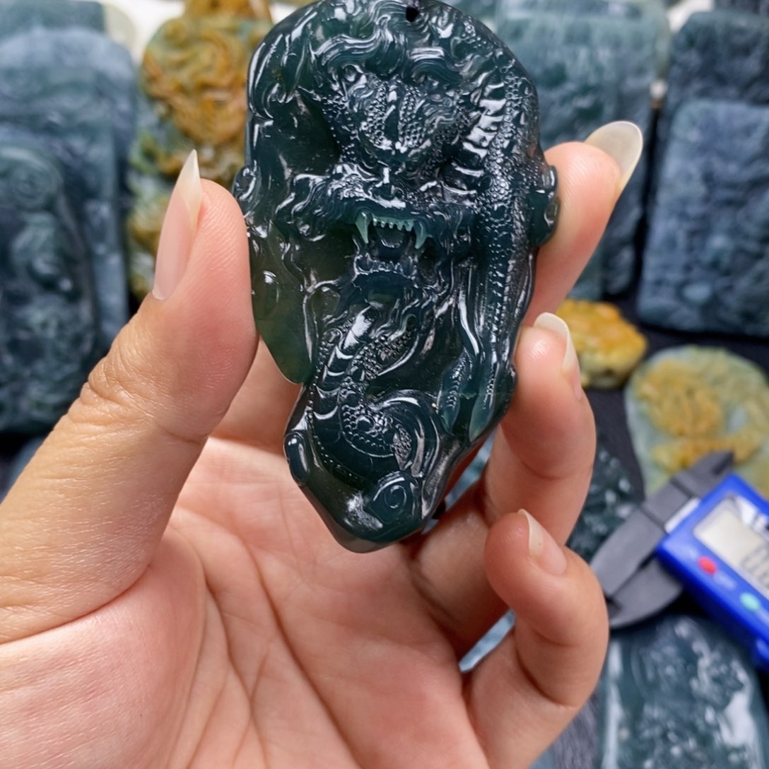 未镶嵌定制翡翠翡翠
