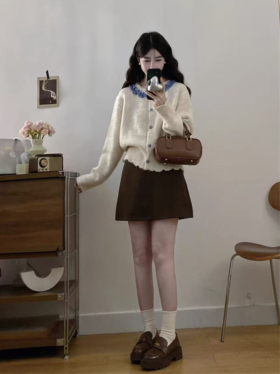 大码慵懒风软糯毛衣女秋季胖MM显瘦高级感木耳边圆领针织开衫上衣