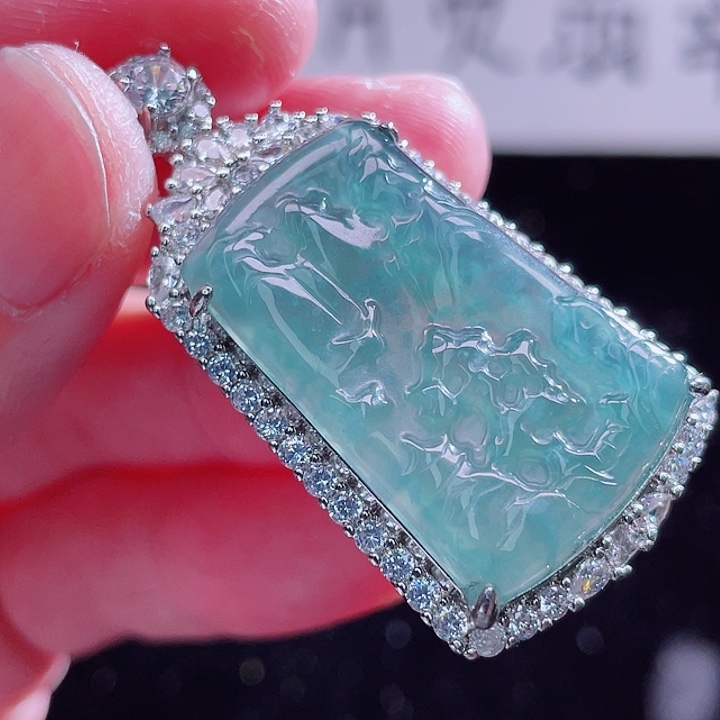 翡翠颈饰未镶嵌9999999999